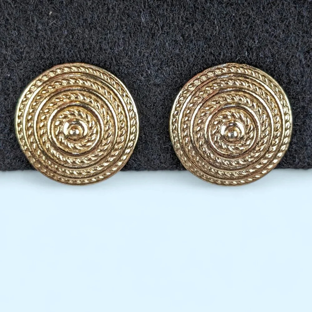 (2/$20) Vintage Sarah Cov Cone Clip-On Earrings